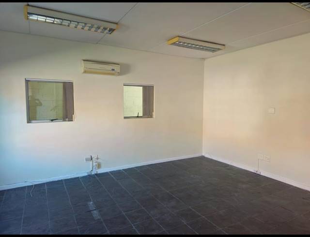 INDUSTRIAL PROPERTY TO RENT IN STIKLAND INDUSTRIAL